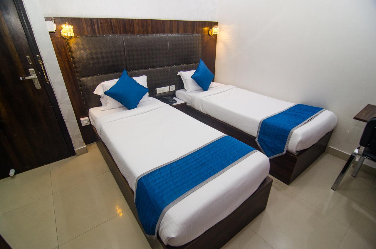 Hotel Q-Inn Kolkata Exterior photo